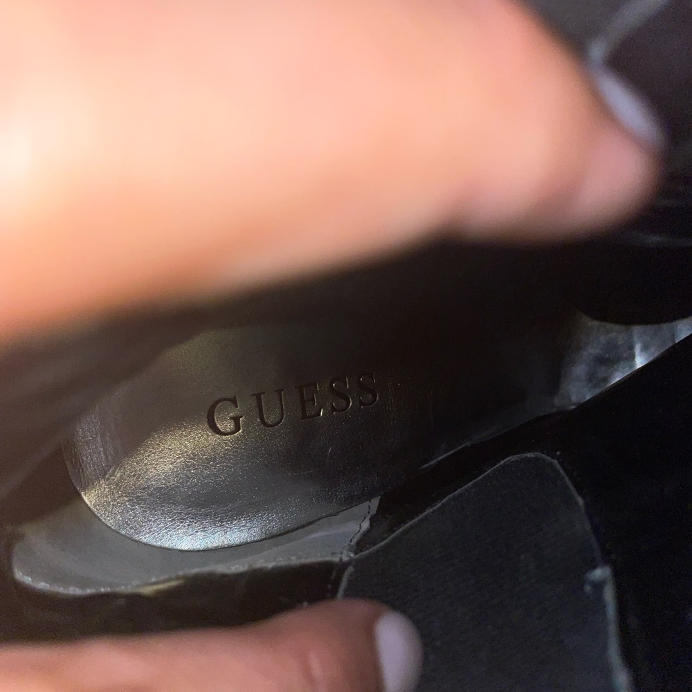 Guess Boots - Picture 5 of 6
